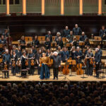 Isabelle Faust, Sir Simon Rattle, Freiburger Barockorchester © Patric Leo